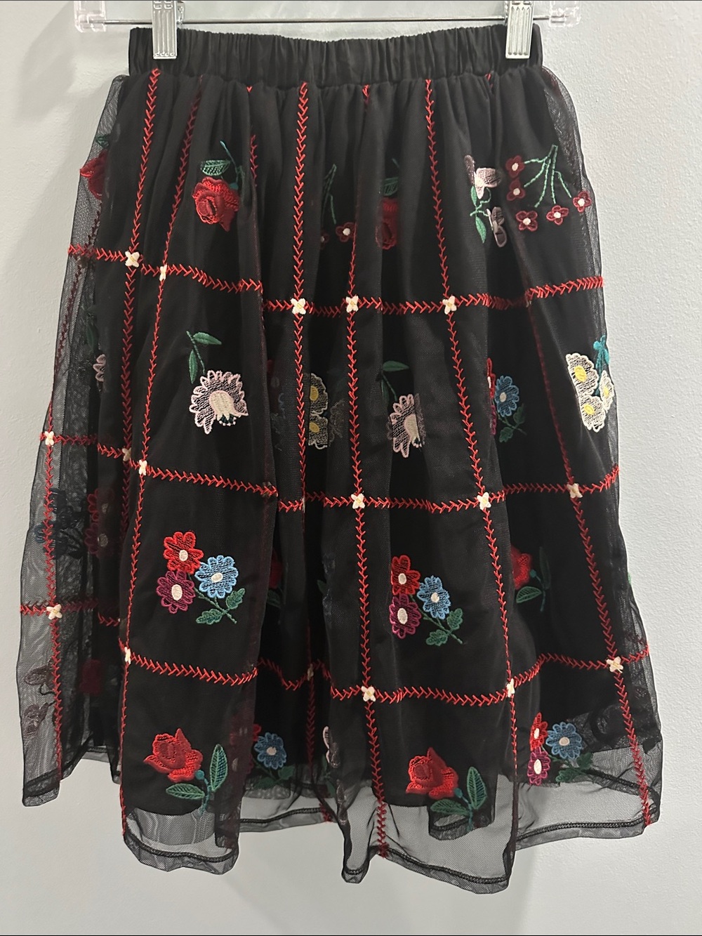 Hanna Andersson Black Tulle midi Skirt with Multicolor Floral Embroidery size 10
